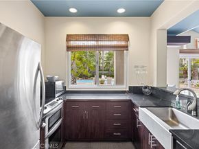 2243 Martin 107, Irvine CA 92612