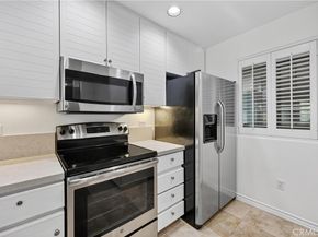 2243 Martin 107, Irvine CA 92612