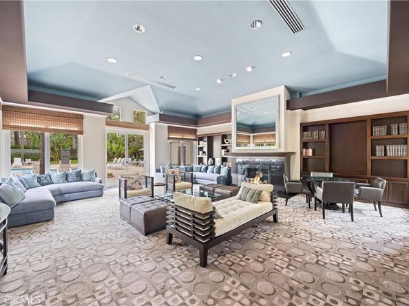 2243 Martin 107, Irvine CA 92612