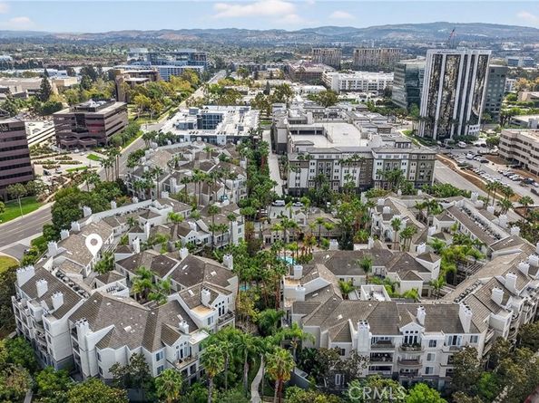 2243 Martin 107, Irvine CA 92612