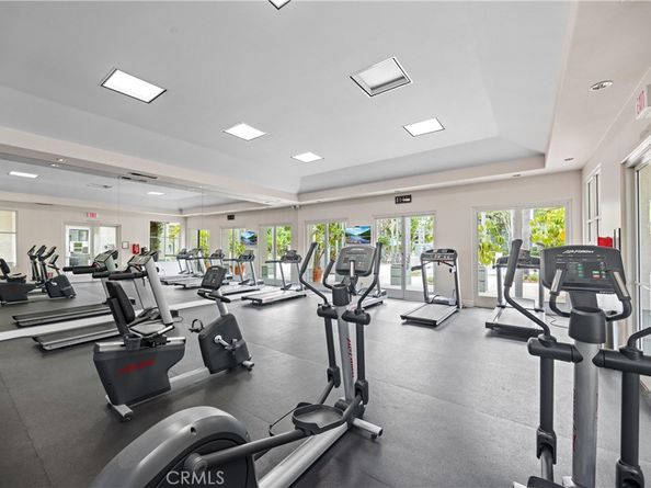 2243 Martin 107, Irvine CA 92612