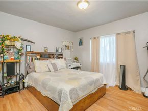 11936 Neenach, Sun Valley CA 91352