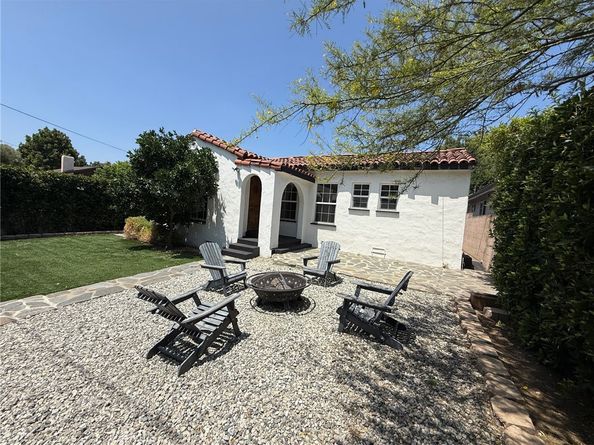 2201 Avon, Los Angeles CA 90026