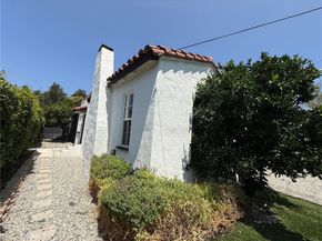 2201 Avon, Los Angeles CA 90026