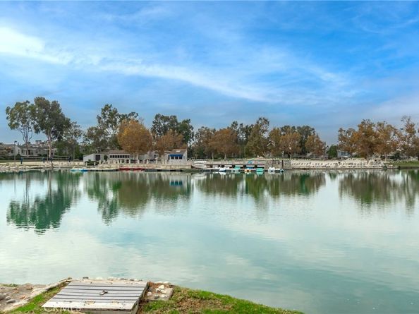 29 Cedarlake #53, Irvine CA 92614