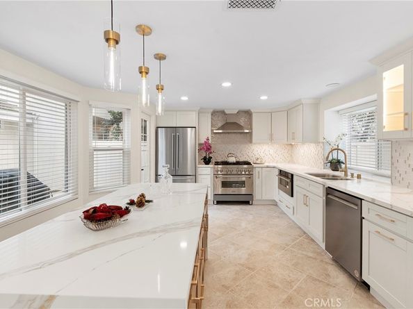 29 Cedarlake #53, Irvine CA 92614