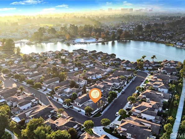 29 Cedarlake #53, Irvine CA 92614