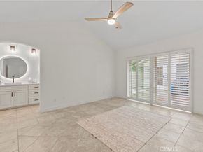 29 Cedarlake #53, Irvine CA 92614