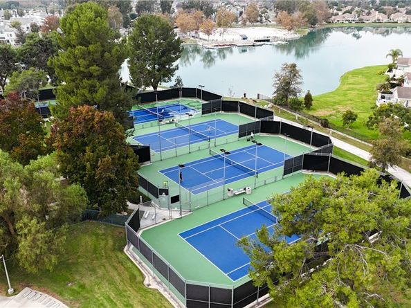 29 Cedarlake #53, Irvine CA 92614