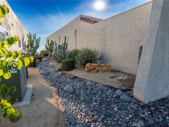 880 W Highpoint, Claremont CA 91711