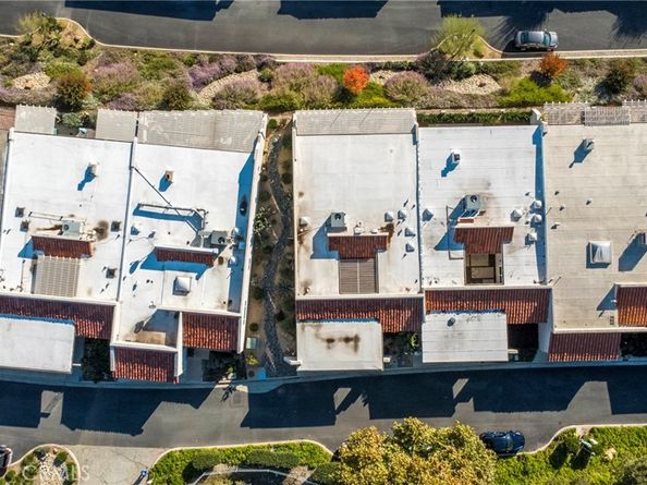 880 W Highpoint, Claremont CA 91711