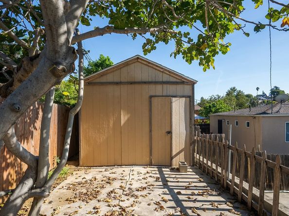 5139 San Rafael, Los Angeles CA 90042