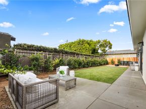 1935 Tustin, Costa Mesa CA 92627