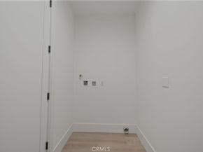 1935 Tustin, Costa Mesa CA 92627