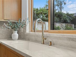 1935 Tustin, Costa Mesa CA 92627