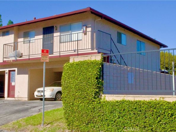 1126 W Calle De La Luna # 4, Azusa CA 91702