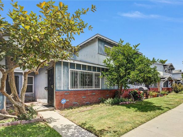 30 Camelback N, Carson CA 90745