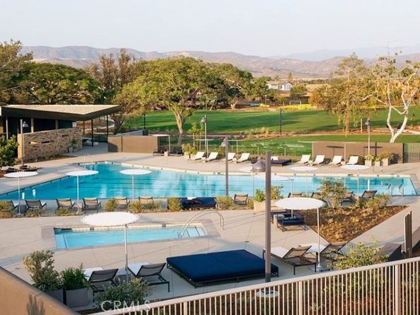 182 Carmine, Irvine CA 92618