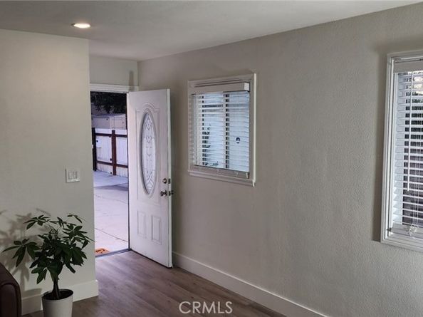 1221 N Ross, Santa Ana CA 92701