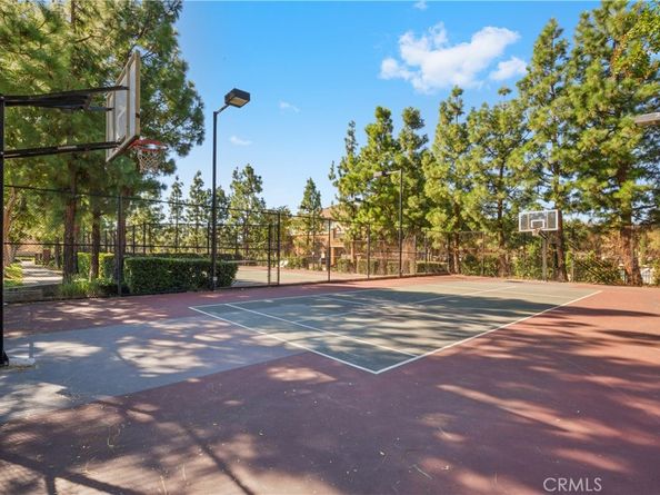 5604 Altamura Way 10, Fontana CA 92336