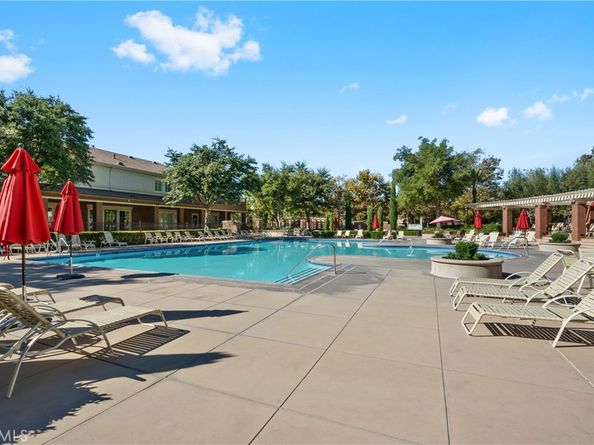 5604 Altamura Way 10, Fontana CA 92336