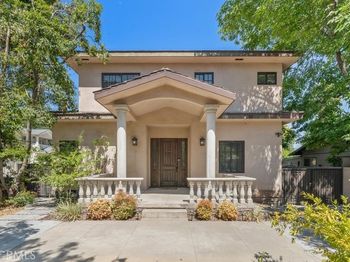 184 S Altadena Drive