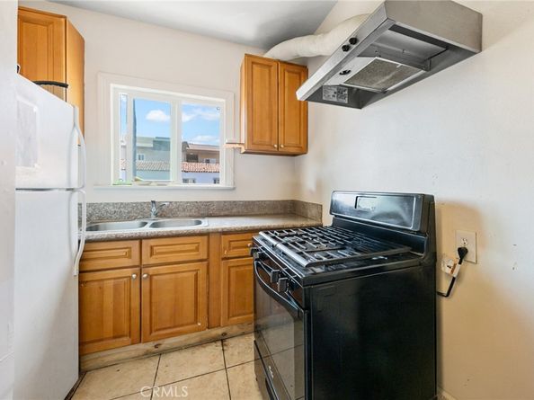 213 S Atlantic Boulevard, Alhambra CA 91801
