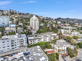 8400 De Longpre 212, West Hollywood CA 90069