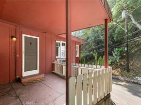 1450 Country Club Drive, Burbank CA 91501