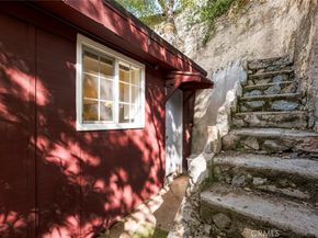 1450 Country Club Drive, Burbank CA 91501