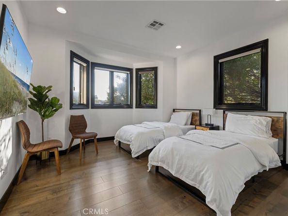 2625 Hargrave, Los Angeles CA 90068