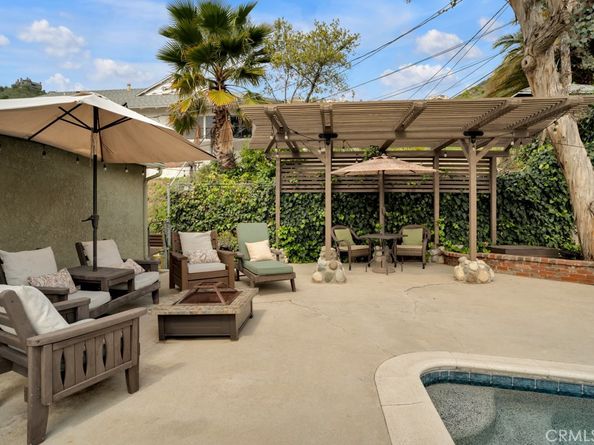 854 Irving Drive, Burbank CA 91504