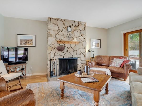 854 Irving Drive, Burbank CA 91504