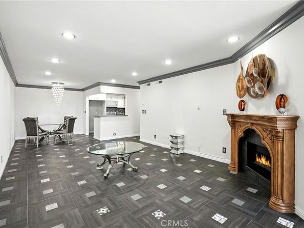 12720 Burbank Boulevard 121, Valley Village CA 91607