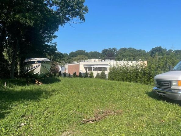 130 Turn of River Road, Stamford CT 06905