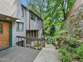 12 Glenville Street 108, Greenwich CT 06831