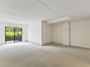 12 Glenville Street 108, Greenwich CT 06831