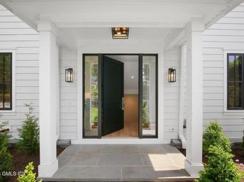 148 E Elm Street