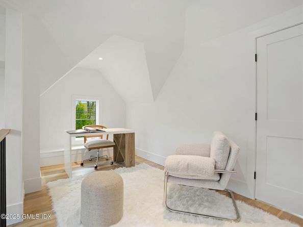 24 Valley Road, Cos Cob CT 06807