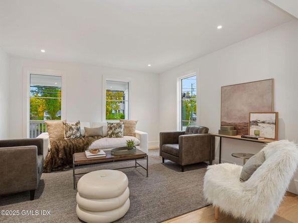 24 Valley Road, Cos Cob CT 06807