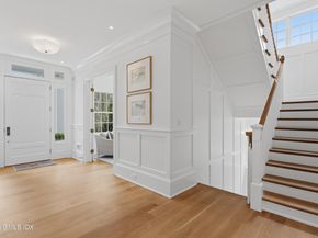17 Vineyard Lane, Westport CT 06880