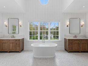 17 Vineyard Lane, Westport CT 06880