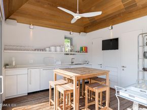 306 Round Hill Road, Greenwich CT 06831