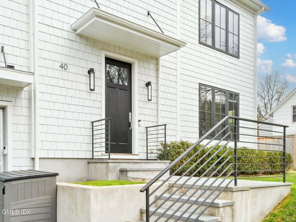 40 Richmondville Avenue, Westport CT 06880