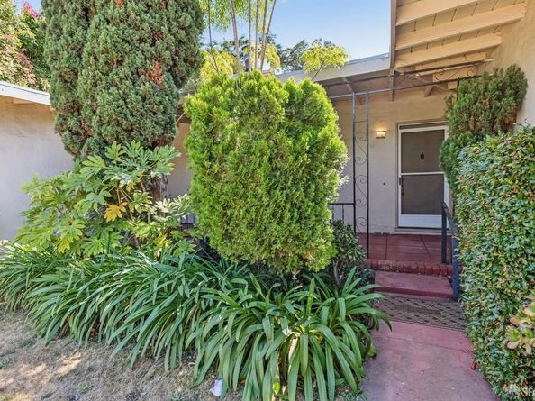 1151 Eastmoor Road, Burlingame CA 94010