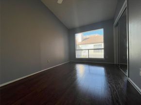 806 W 24th ST 303, Austin TX 78705