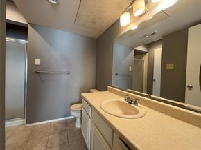 806 W 24th ST 303, Austin TX 78705
