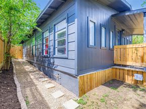 1428 Webberville RD 1&2, Austin TX 78721