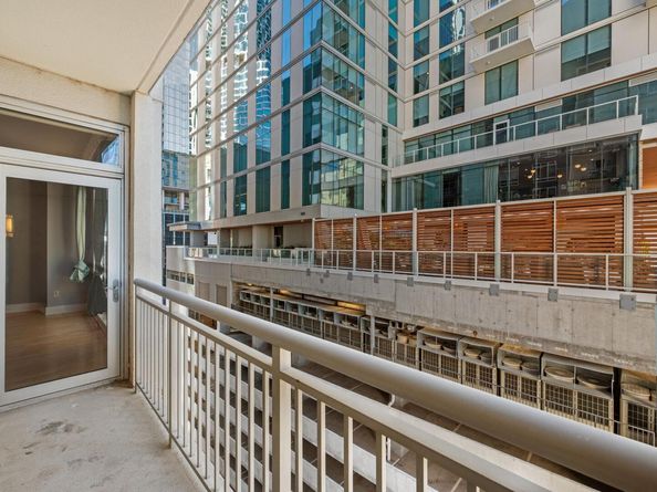 603 Davis ST 1307, Austin TX 78701