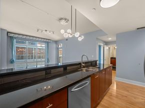 603 Davis ST 1307, Austin TX 78701